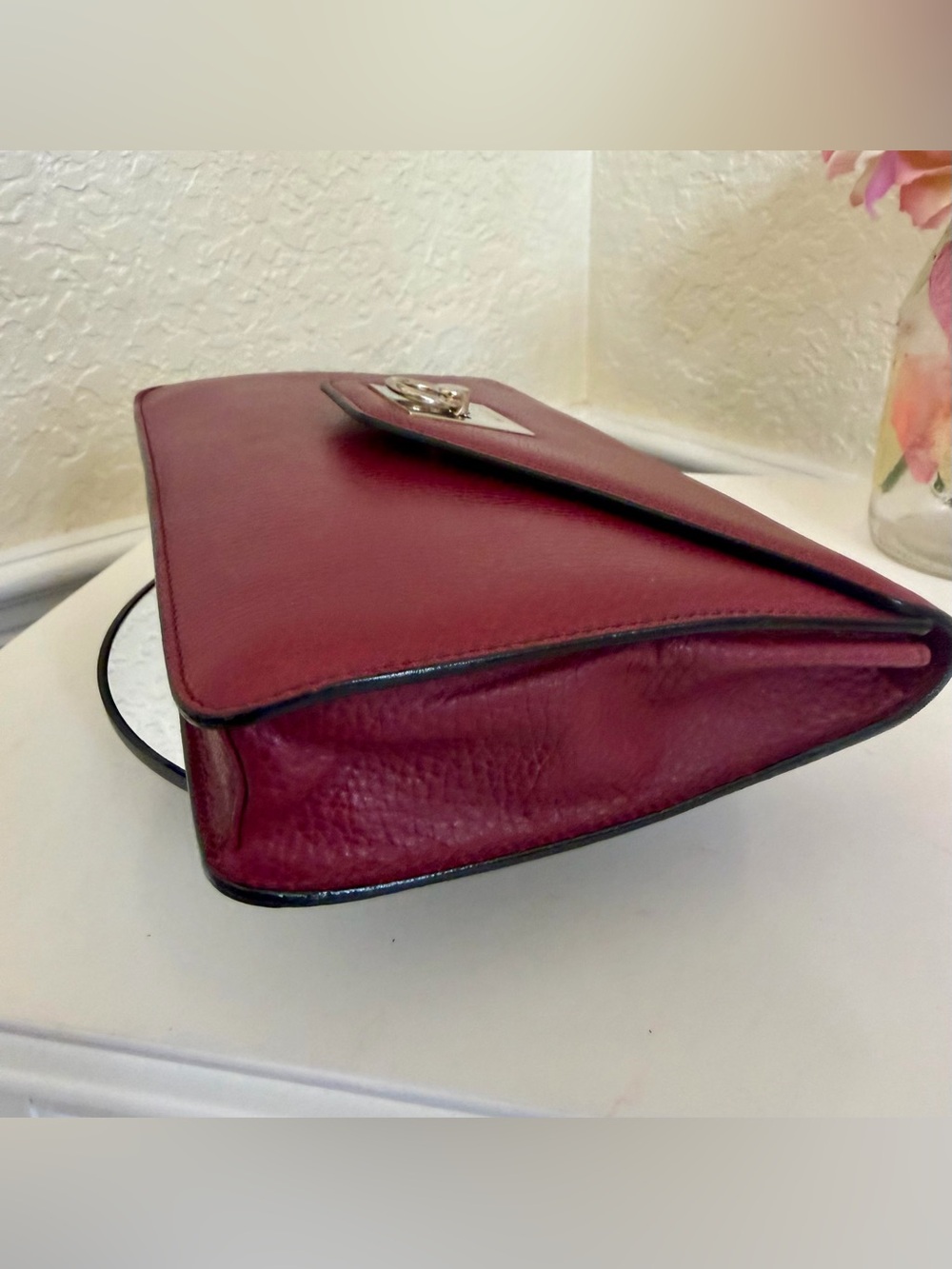 Celine Wine Red Pebbled Leather Envelope Clutch Purse Gold Hardware - Picture 14 of 17